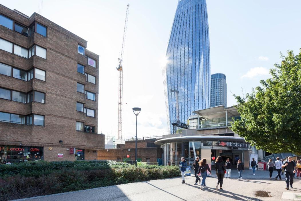 Tate Modern River View London Exterior photo